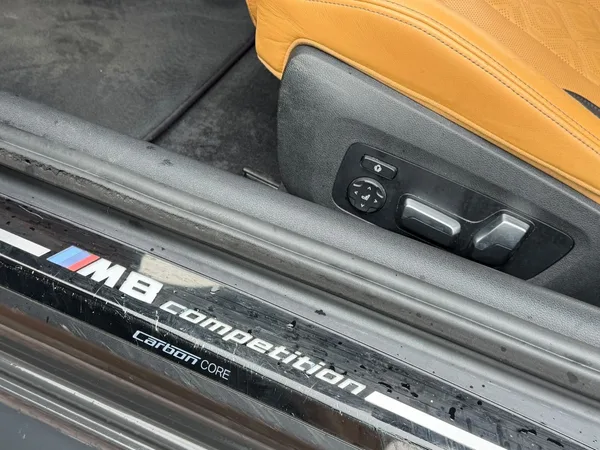 BMW M8 Cabrio Competition - Photo 2