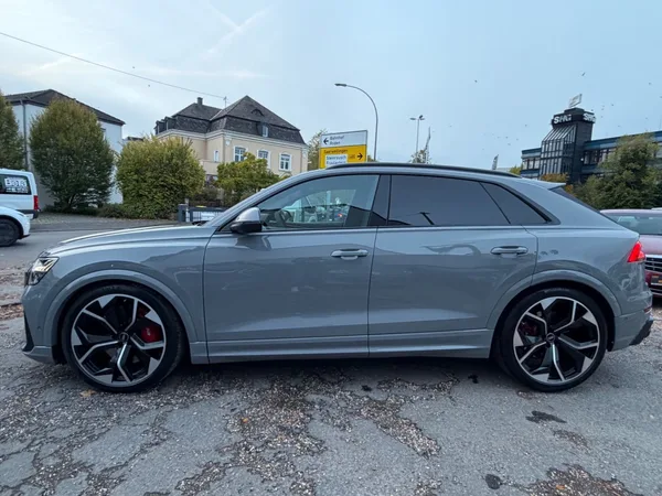 Audi RS Q8 RS Q8 4.0 TFSI quattro/Carbon/Pano/Soft/VOL - Photo 2