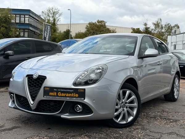 Alfa Romeo Giulietta Super/SCHECKHEFT/1HAND/ - Photo 1