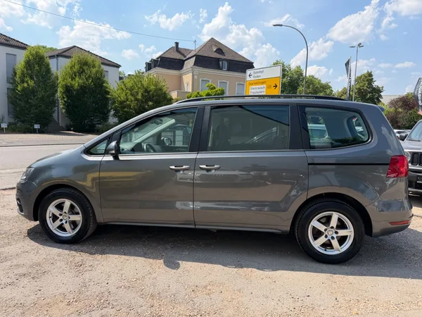 SEAT Alhambra Style 140PS/LEDER/DSG/KAMERA - Photo 2