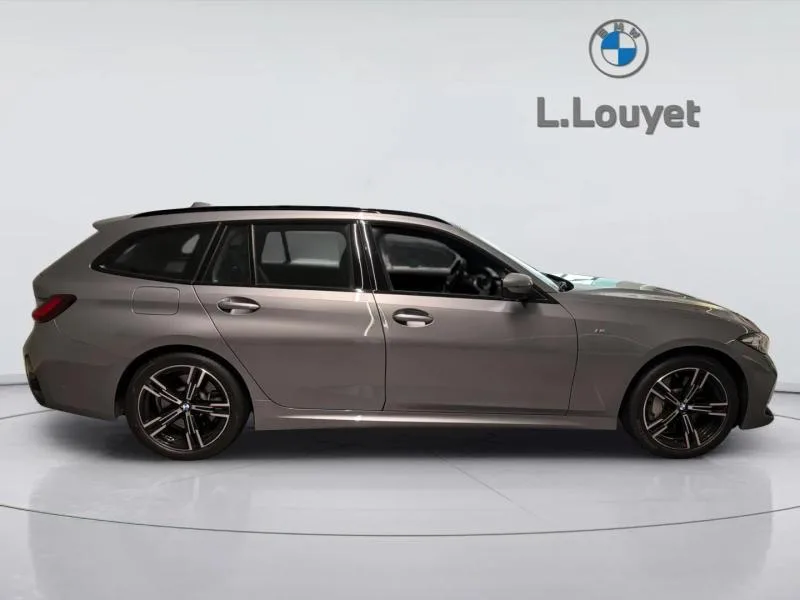BMW 330 xDrive Touring - Photo 1