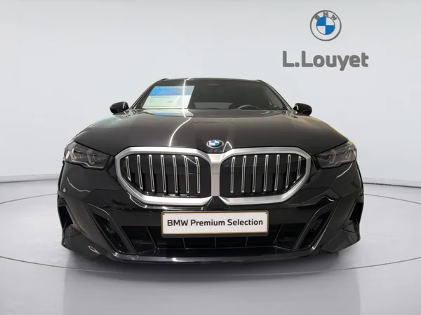 BMW 520 PACK M - Photo 2